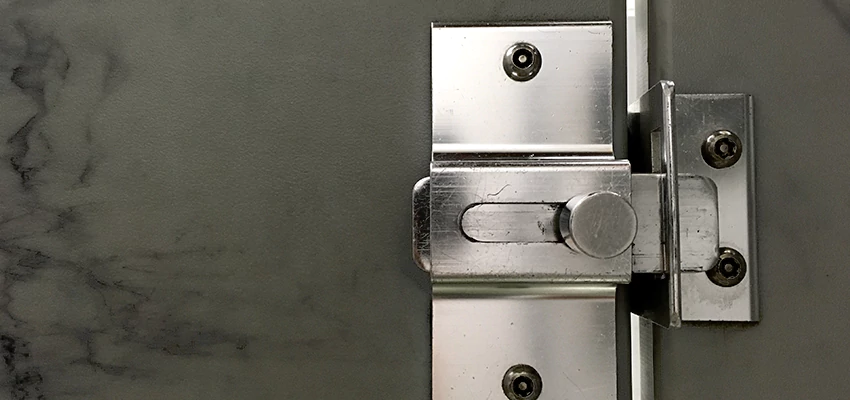 Fix A Room Door Lock in Bradenton, FL